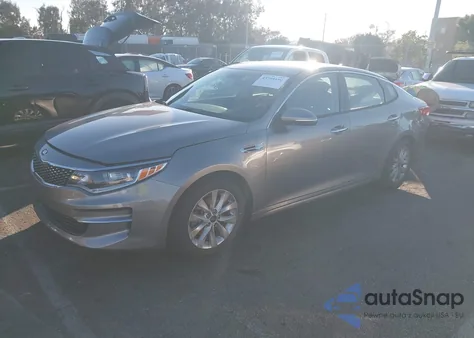 2018 Kia Optima Ex z USA, uszkodzony, nr VIN 5XXGU4L35JG234067